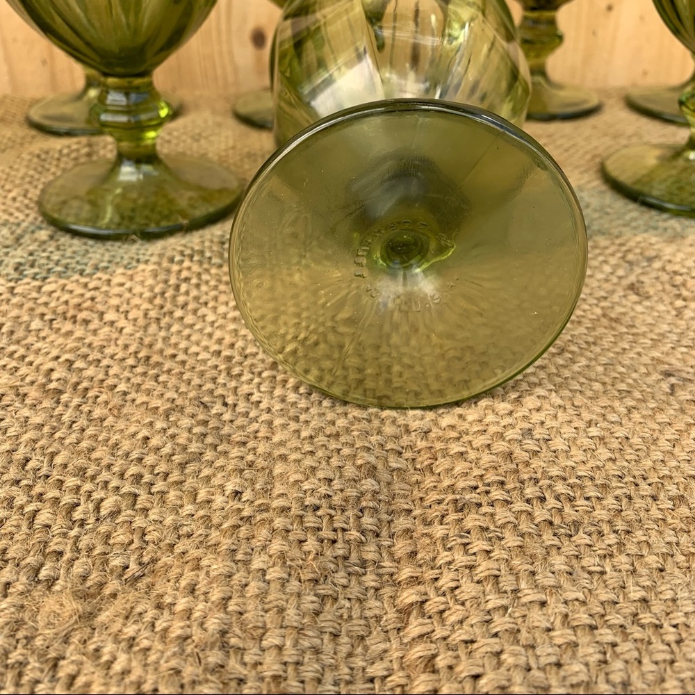 Vintage Green Goblets Set Wedding Party Glasses - Picture 4 of 6